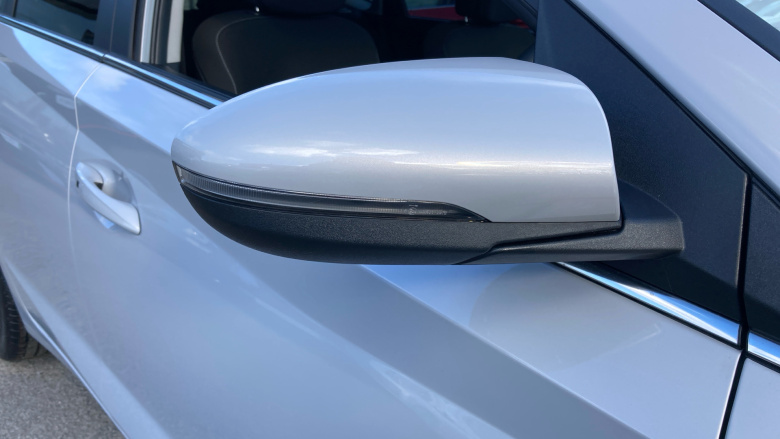 Hyundai i20 1.0T GDi Ultimate 5dr DCT Petrol Hatchback